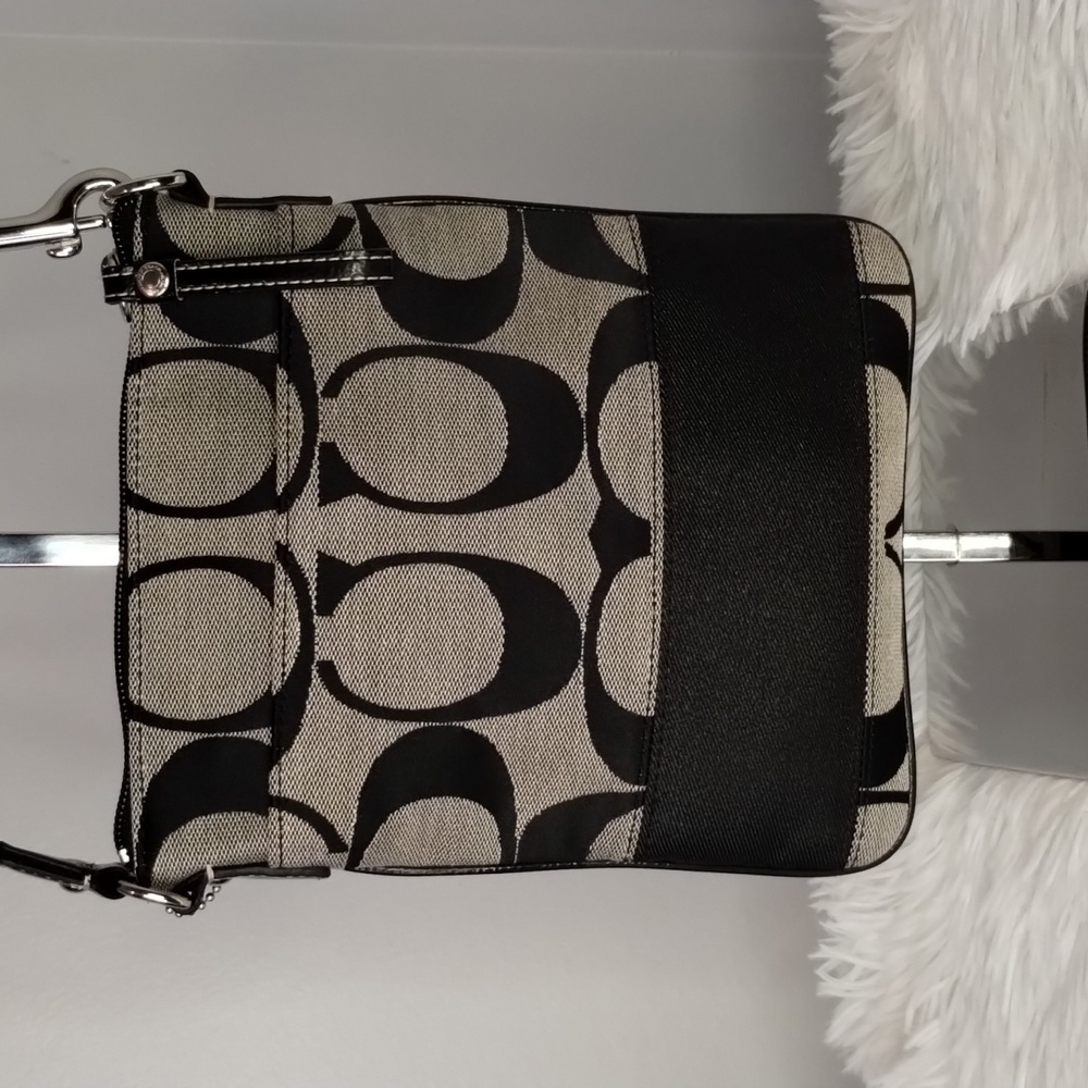 Coach Signature 'C' Crossbody Bag